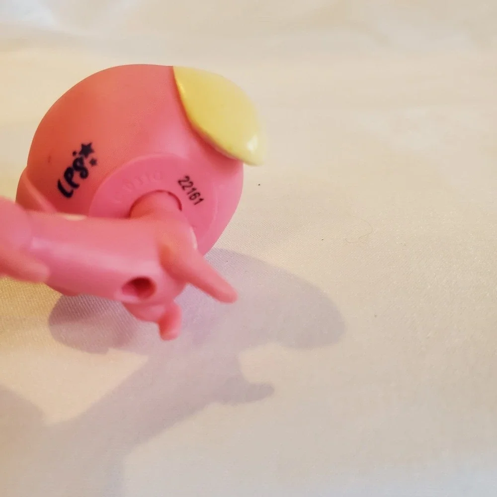 Littlest Pet Shop‎ Authentic Lps 2735 Dachshund Dog Pink & Tan Flower green eyes